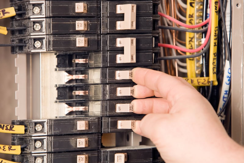 5 Reasons to Upgrade Your Electrical Panel