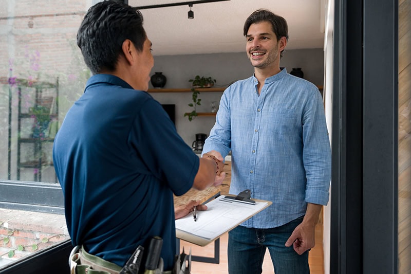 5 Questions to Ask Before Hiring a Contractor in Northwest Oregon
